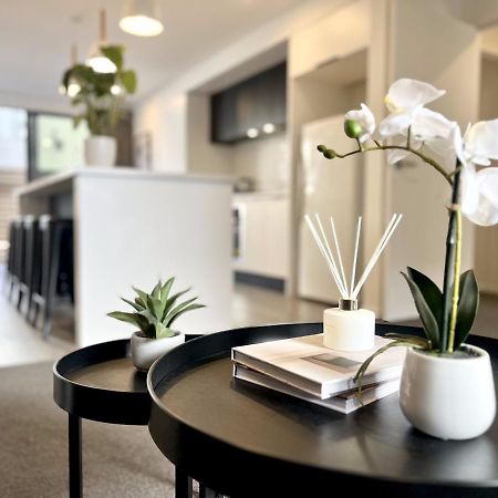 Modern & Central City - By Kosh Bnb Hamilton Exterior foto