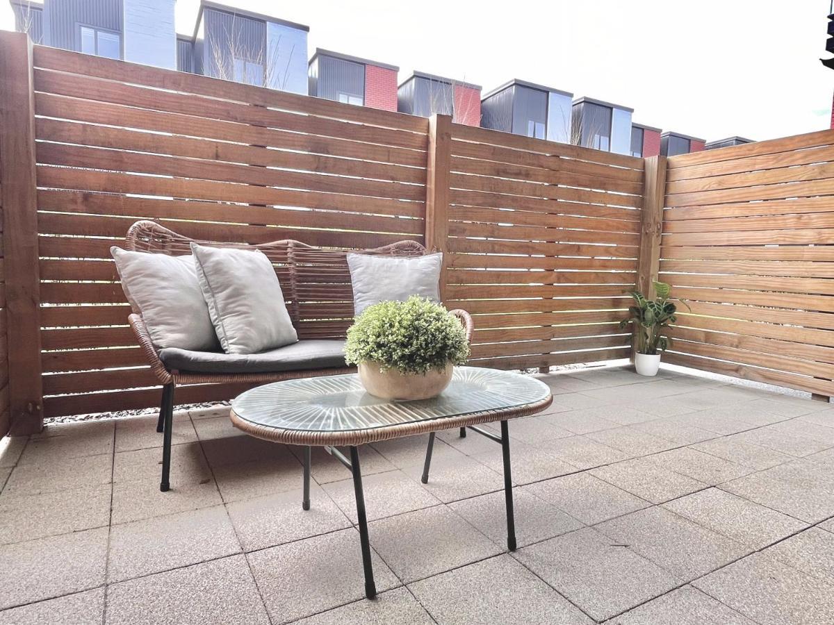 Modern & Central City - By Kosh Bnb Hamilton Exterior foto